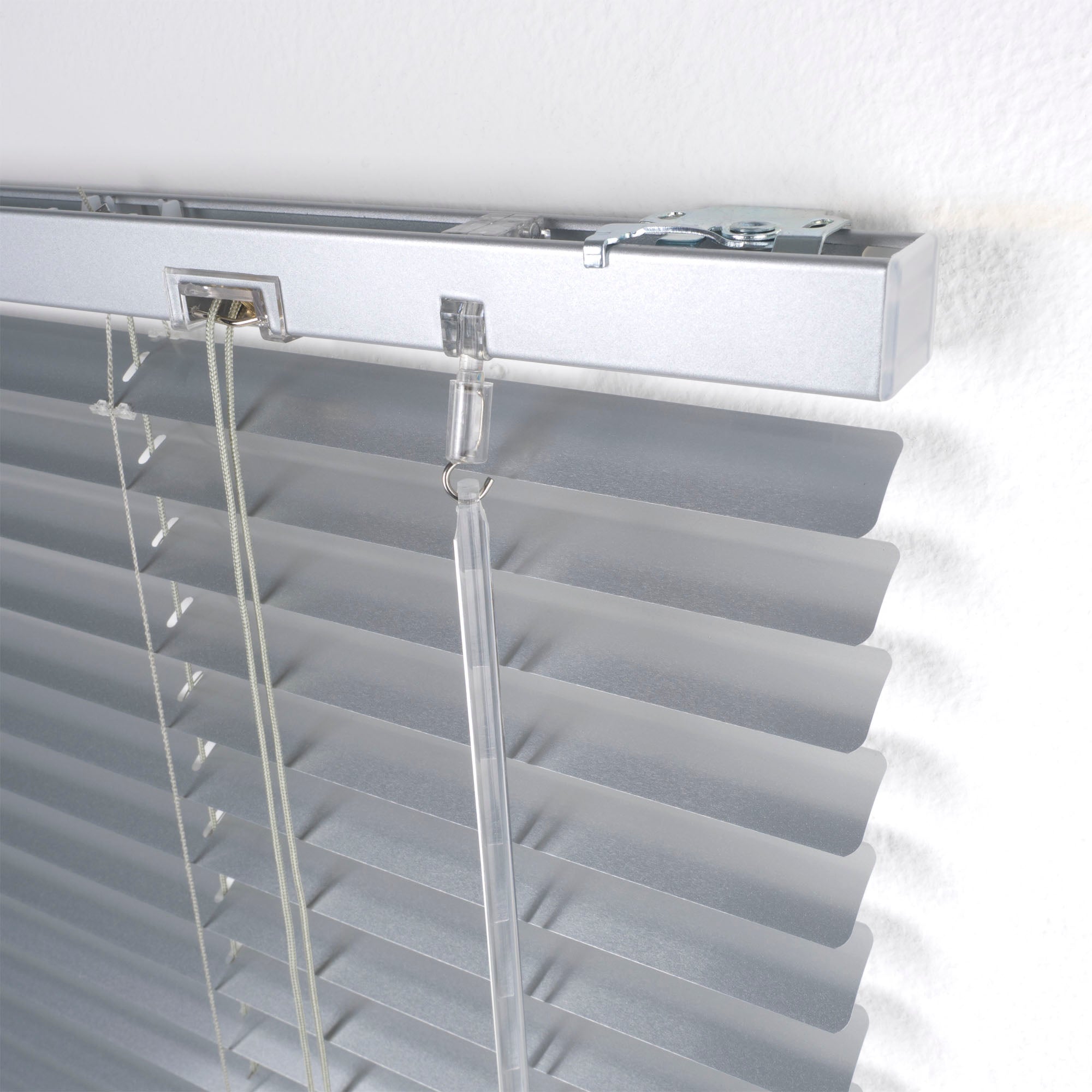 GARDINIA Aluminium-Jalousie mit 25mm Lamellen für Wand- und Deckenmontage verschiedene Farben und Größen