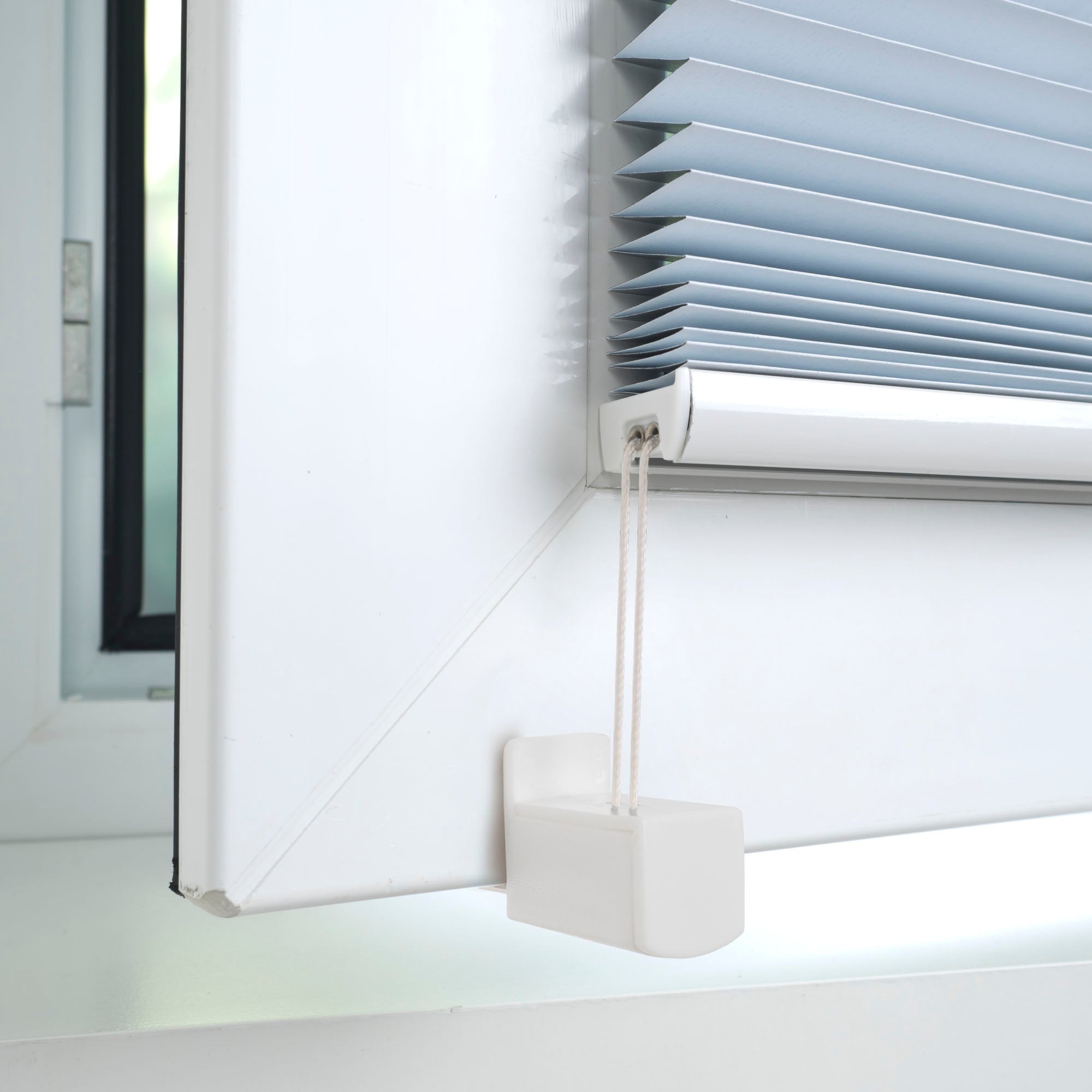 ourdeco® Klemmfix-Plissee | verdunkelnd | Thermo-Beschichtung | ohne Bohren | Metallklemmträger |verschieden Größen | weiß, beige