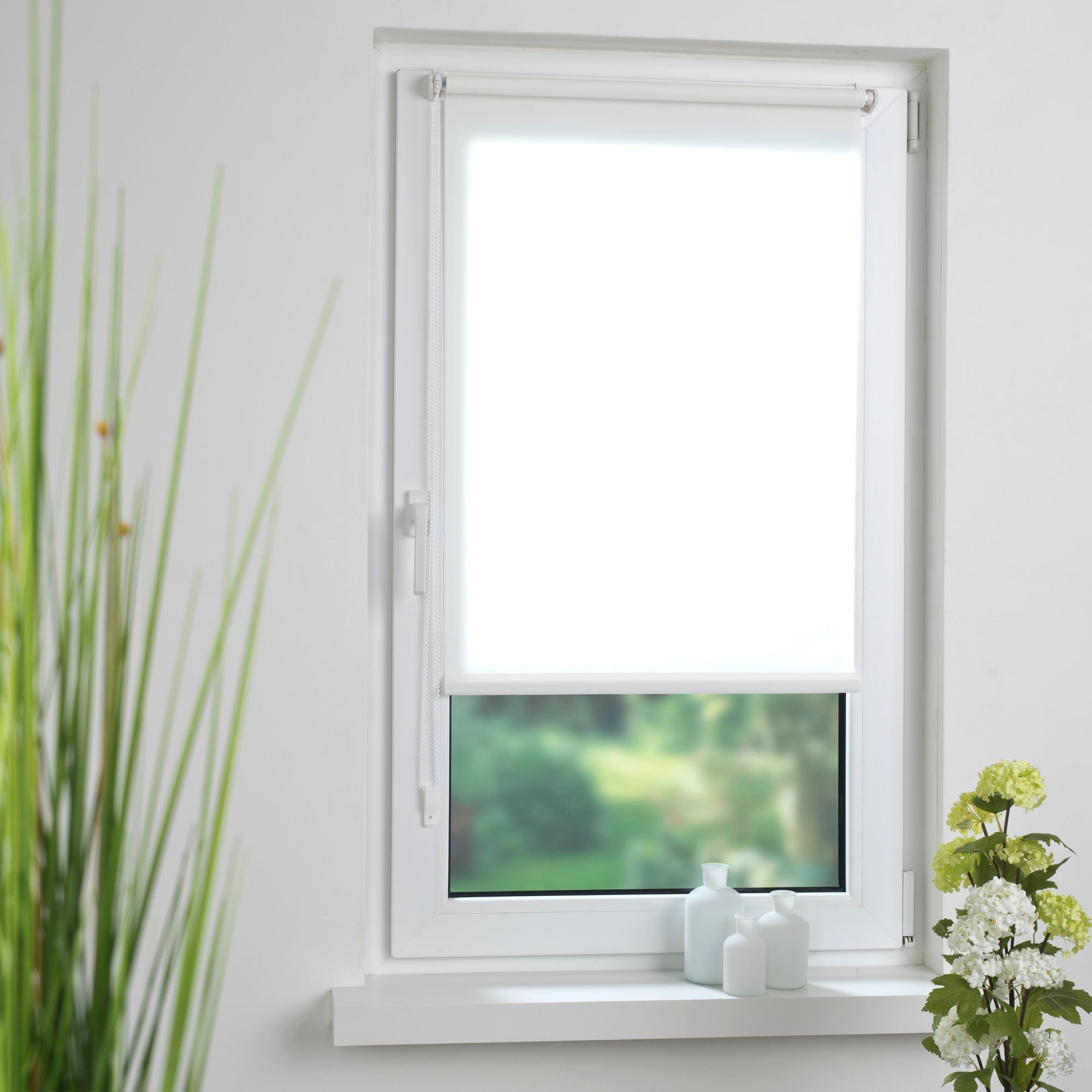 ourdeco® Klemmfix-Rollo | lichtdurchlässig | ohne Bohren | verschiedene Farben und Größen