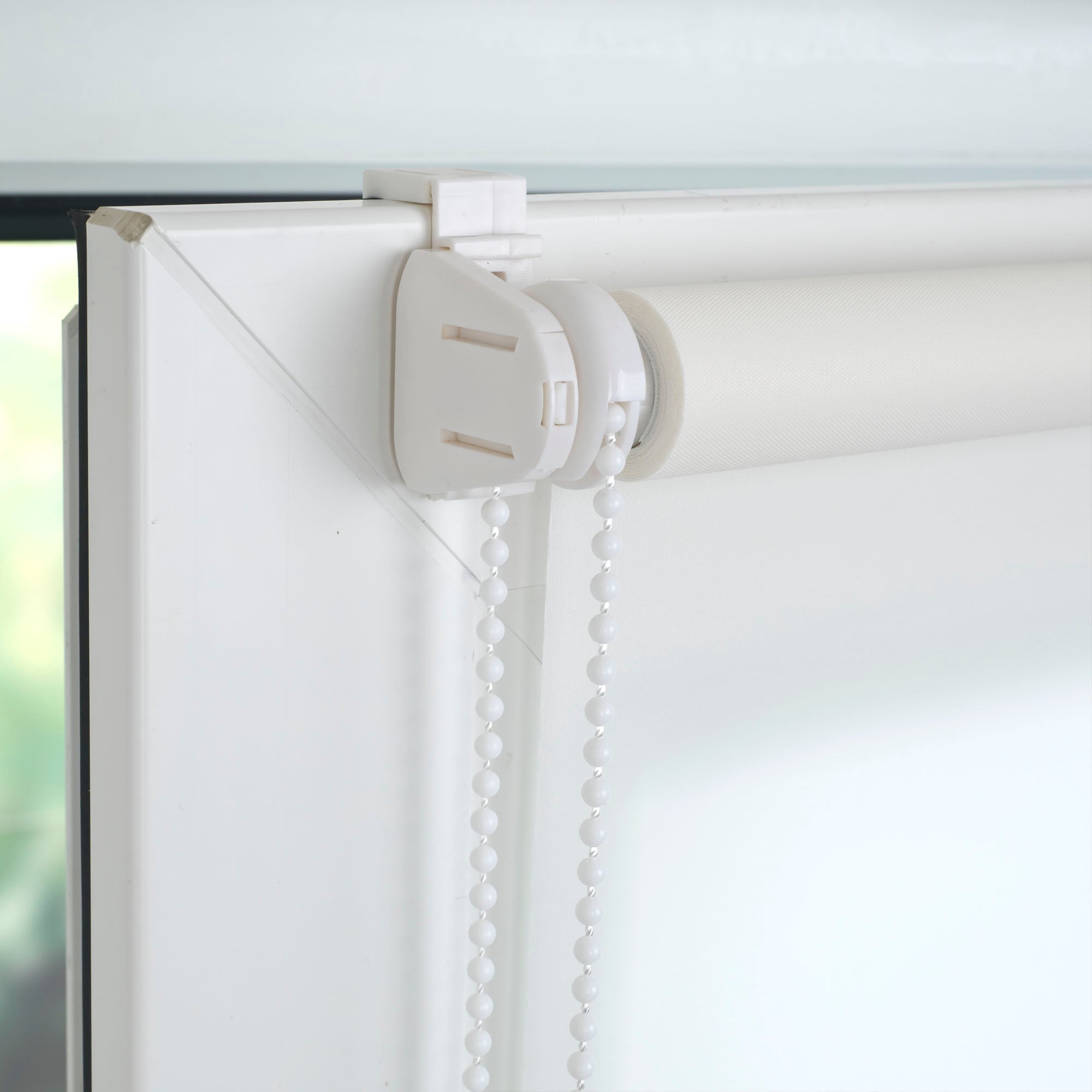 ourdeco® Klemmfix-Rollo | lichtdurchlässig | ohne Bohren | verschiedene Farben und Größen